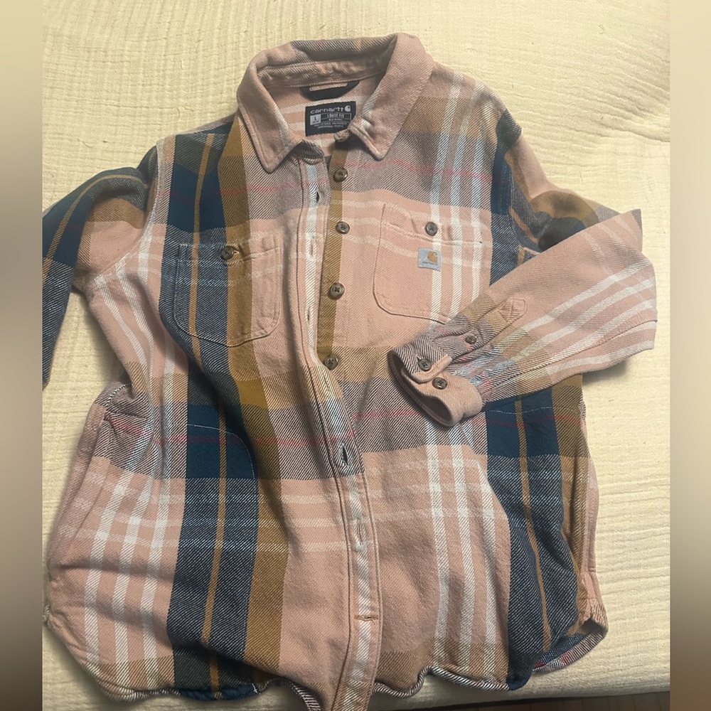 Carhartt flannel with pockets